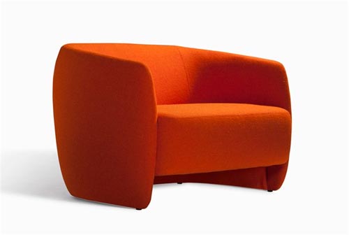 Мягкое кресло от шведской дизайн-студии «Claesson Koivisto Rune» 