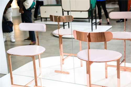 Коллекция бронзовых стульев «Park Place» от дизайнера Yabu Pushelberg 