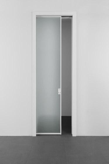 Эстетичные и технологичные межкомнатные двери от Massimo Luca