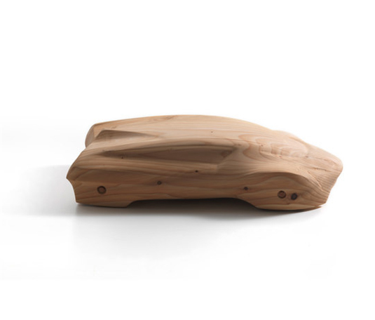 Автомобиль или мебель из натуральной древесины?
