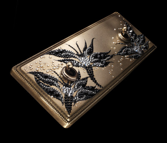 Роскошные выключатели света «1950 wall jewellery» Роскошные выключатели света «1950 wall jewellery»
