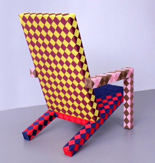 «Лекс Потт» и его новые кресла с узором в клеточку
