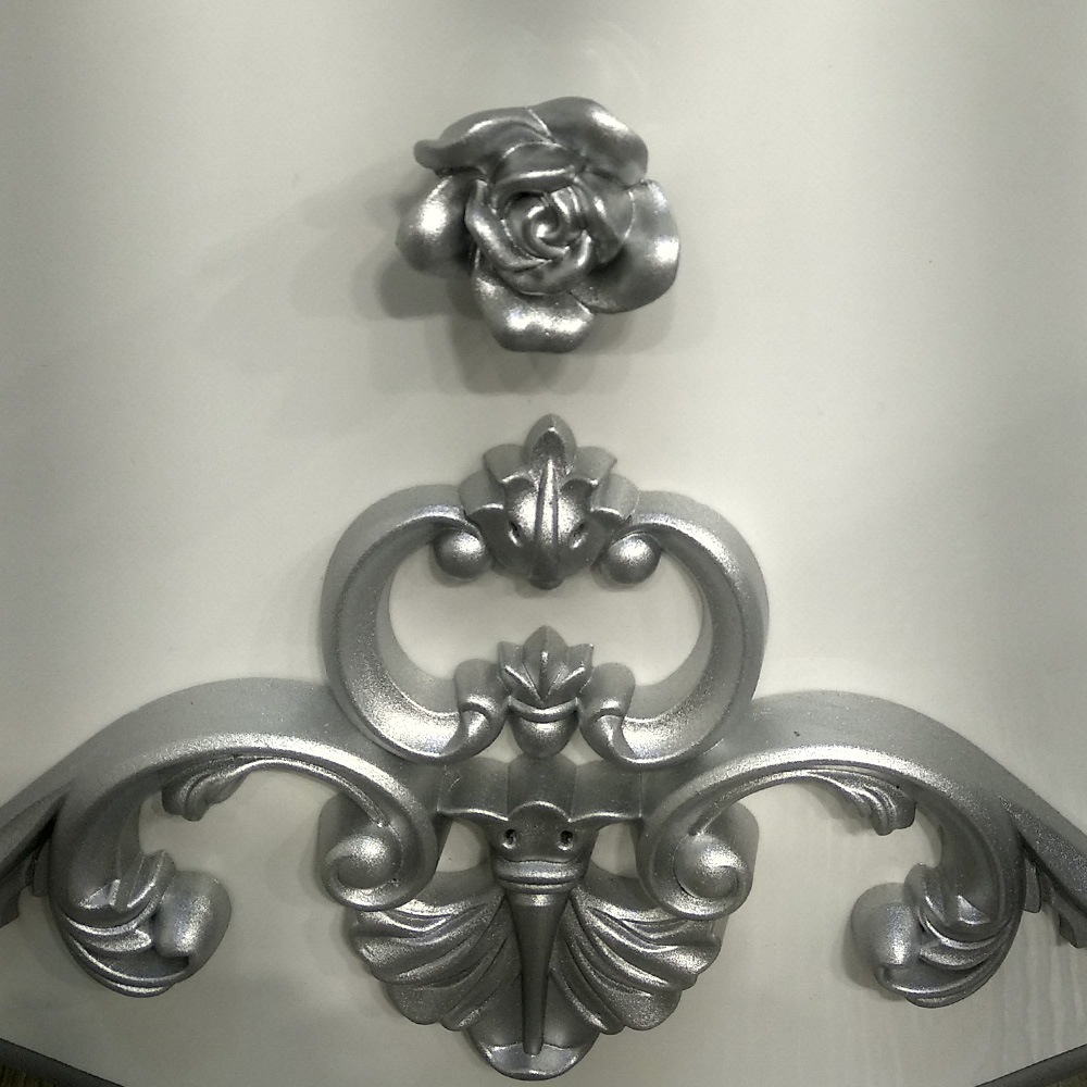 Столик туалетный с зеркалом Дольче Вита, цвет белый глянец с серебром Картинка № 9