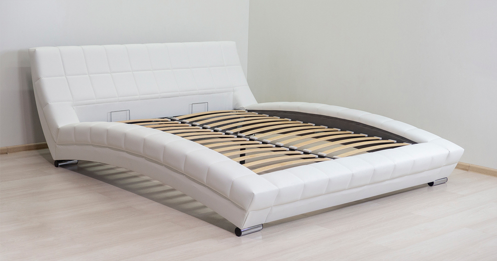 Кровать интерьерная Оливия с основанием искусственная кожа белая Картинка № 11
