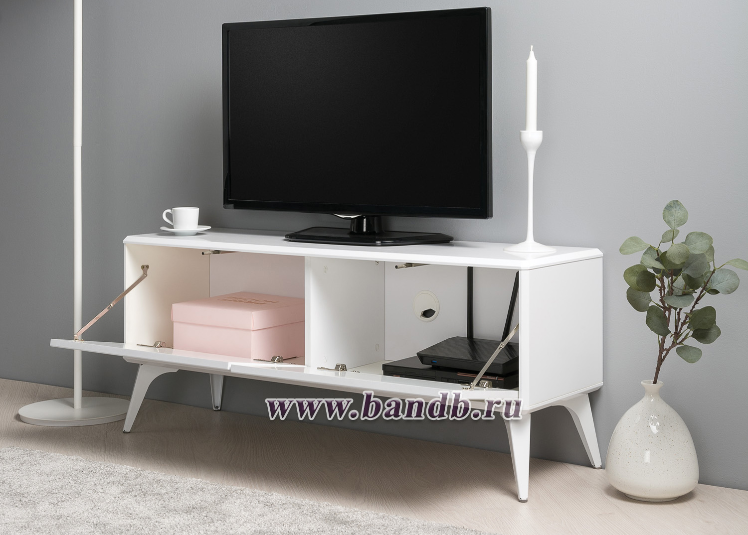 Мебель для спальни Валенсия: шкаф, кровать и ТВ-тумба цвет белый шагрень Картинка № 11