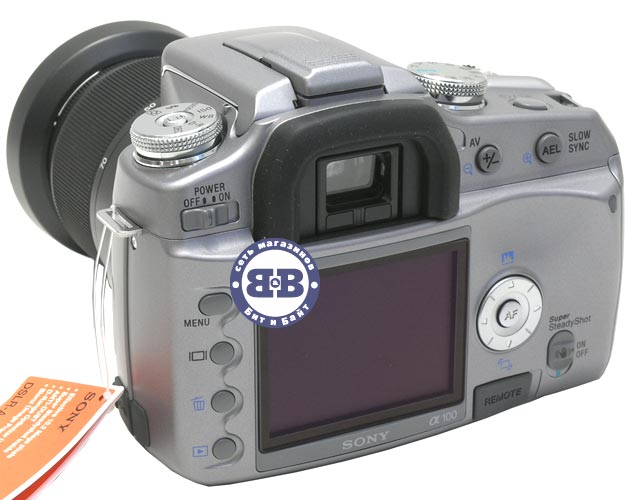 Цифровой зеркальный фотоаппарат Sony Alpha DSLR-A100K/S Silver 10.2Mpx объектив - Sony Lens 18-70 Картинка № 4
