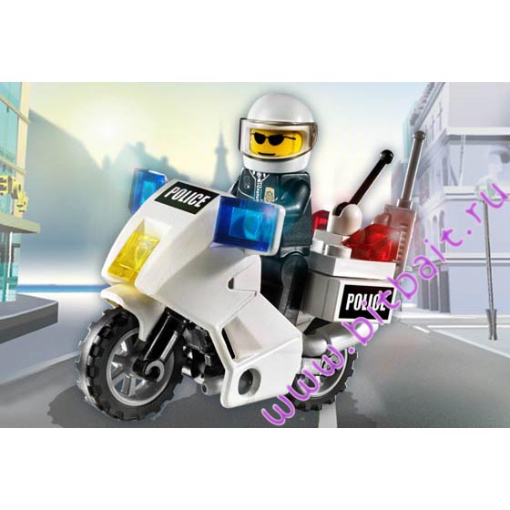 Lego 7235 Полицейский мотоцикл Картинка № 3