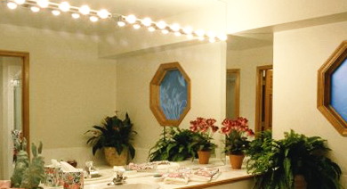 Рекомендации по освещению зеркала в ванной комнате