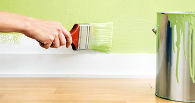 Как убрать пятна от водоэмульсионной краски