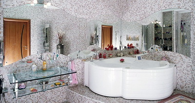 Мозаика - стильный и функциональный материал для ванной комнаты