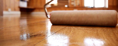 Масляный уход за деревянным полом — защита, блеск и долговечность покрытия